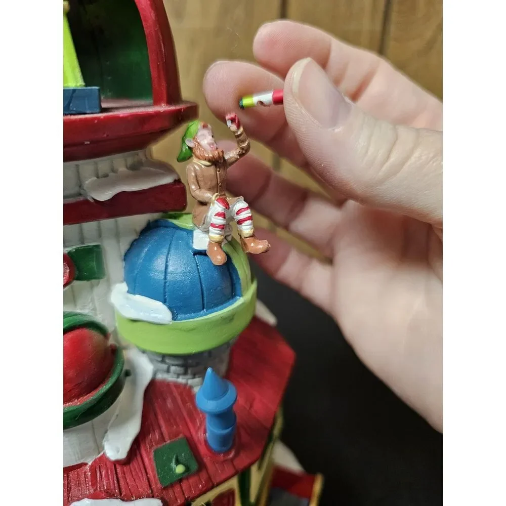 Lemax 2022 Christmas Village‎ Santa's Stratospheric Observatory, Lighted READ